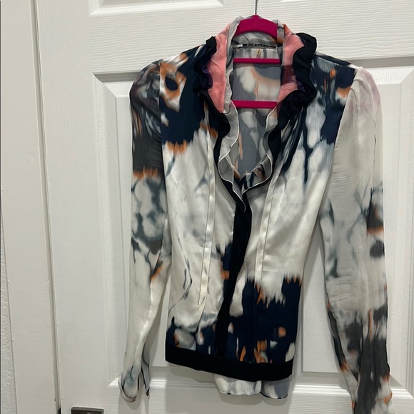 Multicolored Ruffled Fitted Blouse - Picture 1 of 5